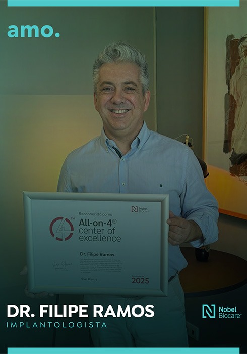 Dr. Filipe Ramos recebe All-on-4 Center of Excellence